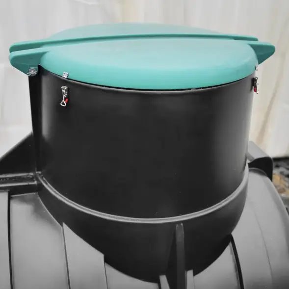 Септик "Rostok" "Коттеджный Плюс" с насосным отсеком