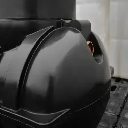 Емкость подземная U 1250 черный