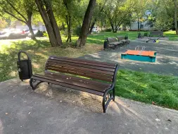 Скамейка стальная «Афина УНИ» 3,0 м (3 опоры)