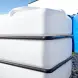 Емкость K 3000л под плотность до 1.2 г/см3 белая с откидной крышкой в обрешетке