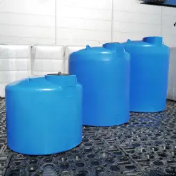 Емкость TOR 2000л под плотность до 1.5 г/см³ с откидной крышкой синяя