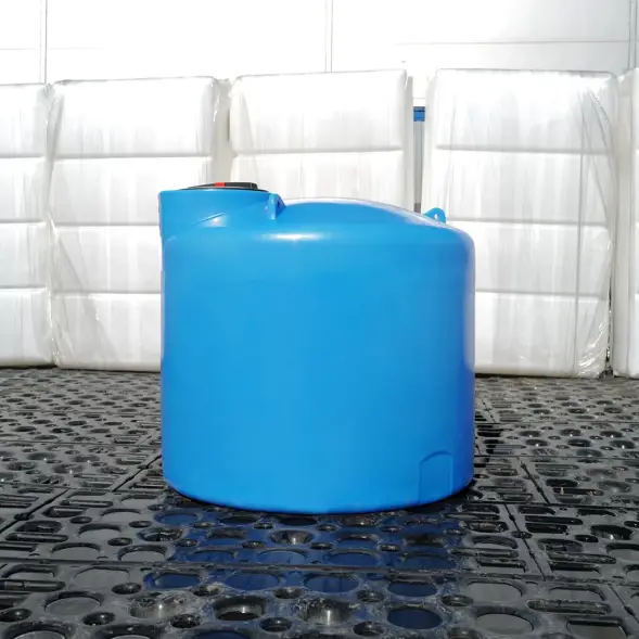 Емкость TOR 2000л под плотность до 1.5 г/см³ с откидной крышкой синяя