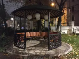 Беседка стальная «Физалес» Со скамейкой