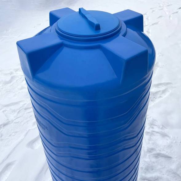 Емкость N 1000 литров