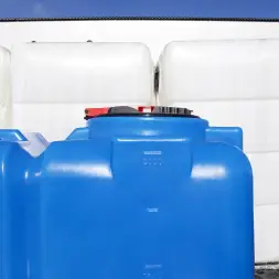 Емкость ST 2000л с патрубками 100мм под плотность до 1.5 г/см3 синяя